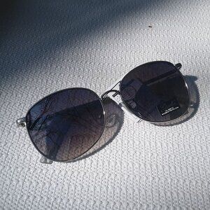 New Giselle Wire Sunglasses